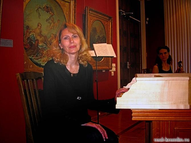 Елена Бурундуковская (клавесин)