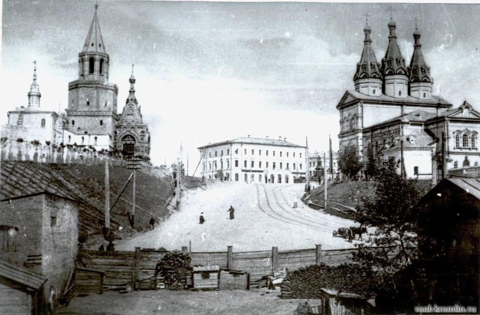 Подъём на Ивановскую Площадь (ныне Пл. 1-го мая)