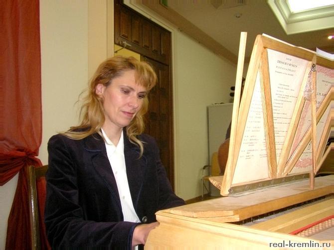 Еленка Бурундуковская (клавесин)