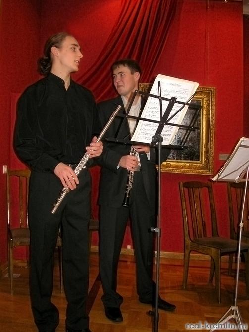 Виктор Воробьёв (флейта),Андрей Шубин (гобой)