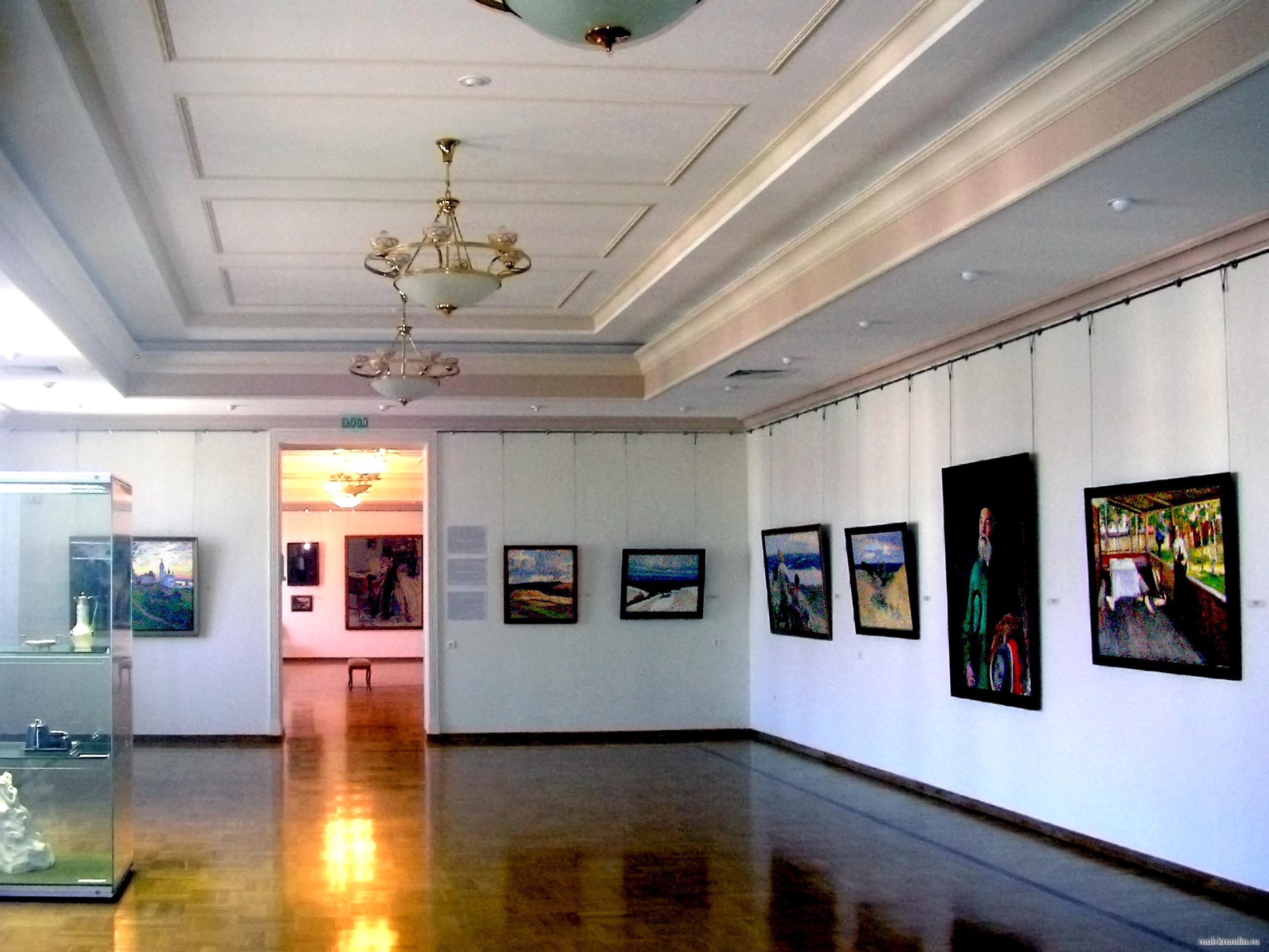 Выставочный зал (3-ий этаж)