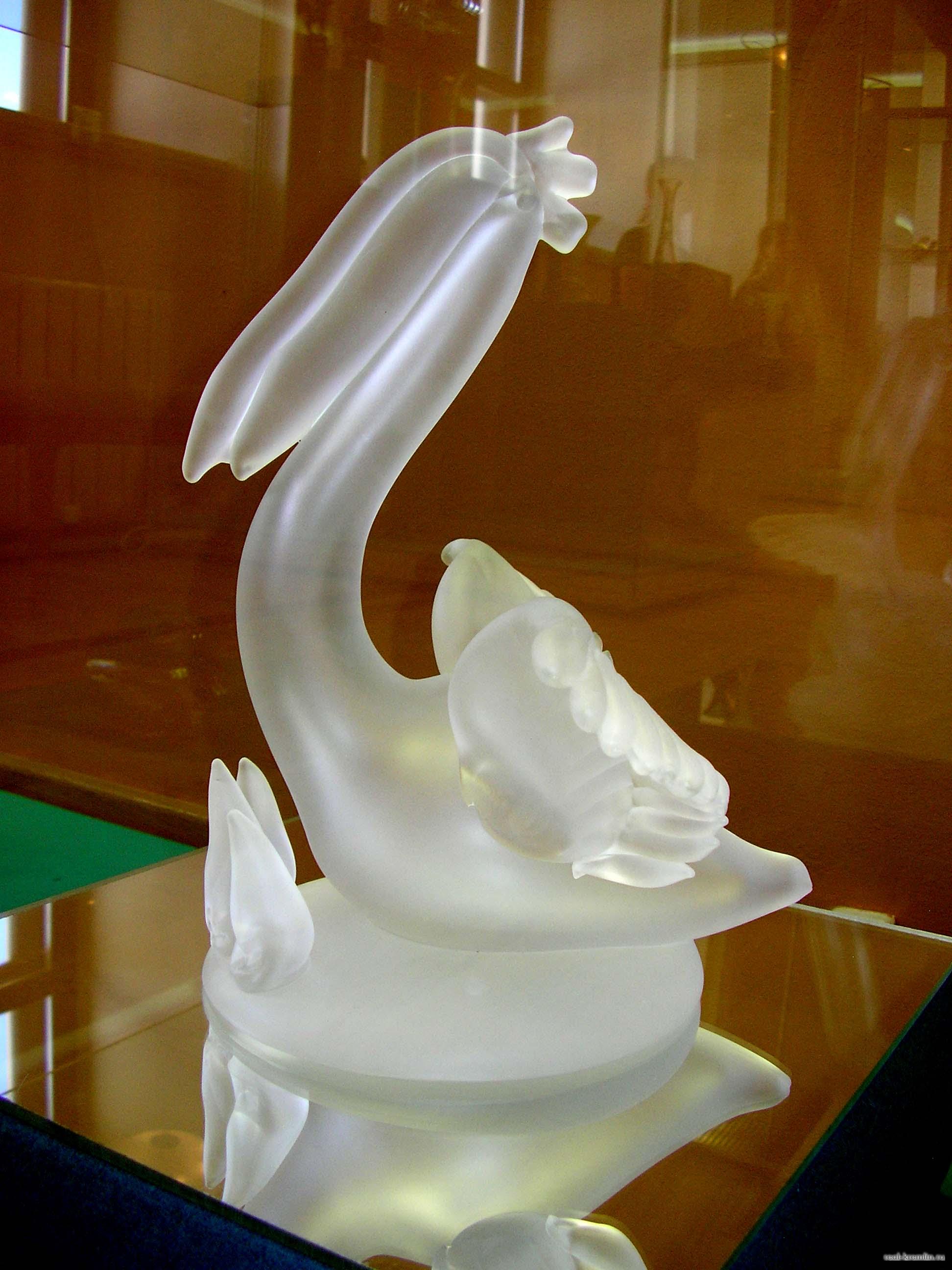 Декоративная фигура «Пеликан»