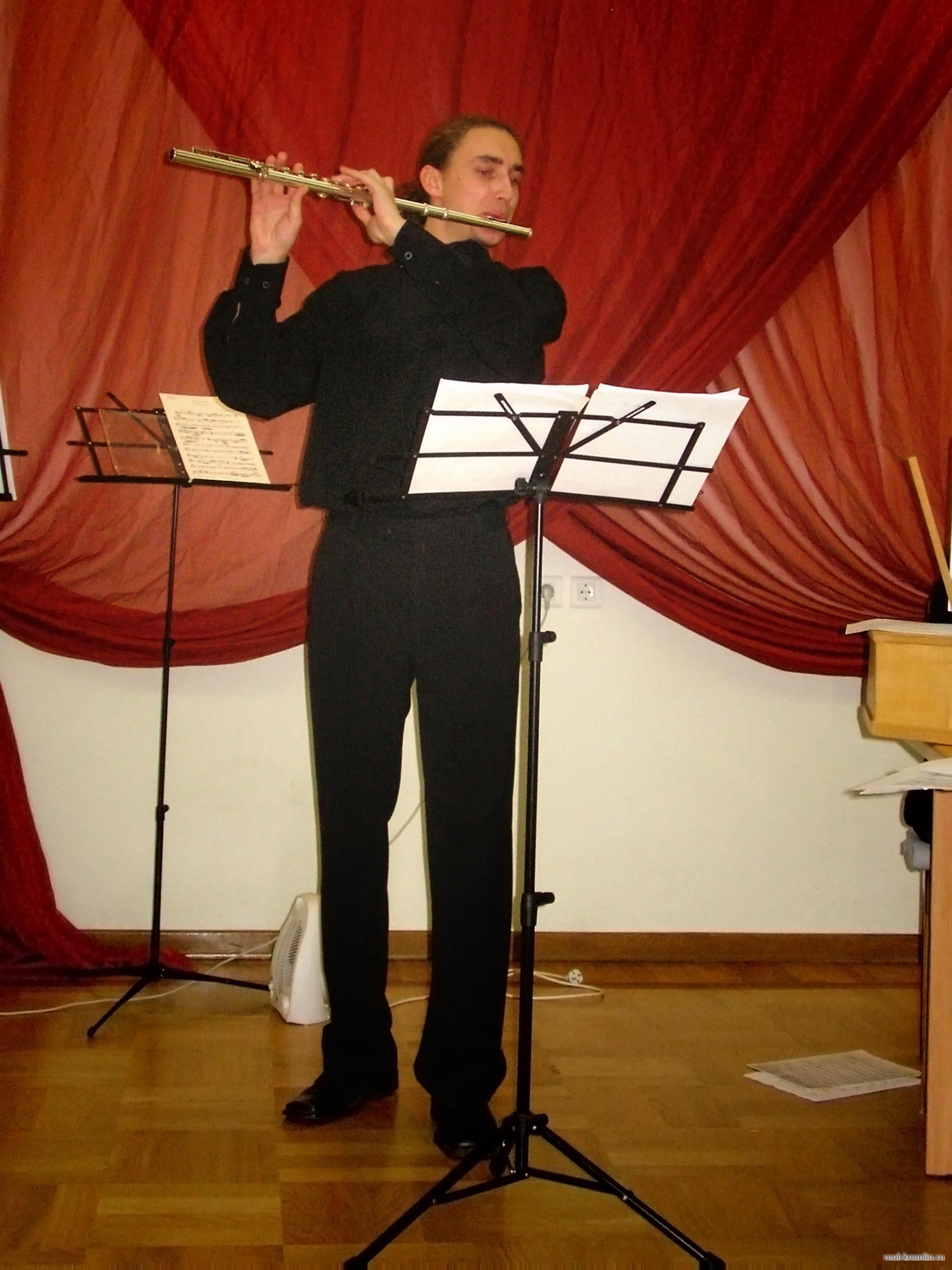 Виктор Воробьёв (флейта)